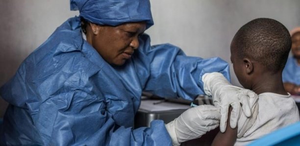 Ebola en RDC: l’OMS prolonge l’urgence internationale