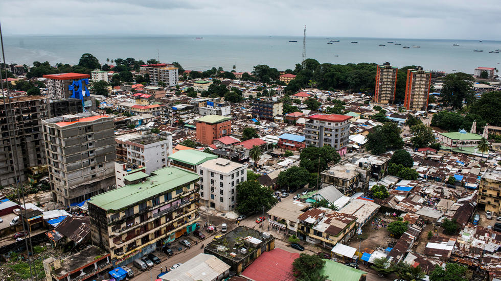 Guinée: Coups de feu aux abords d’un camp militaire de Conakry