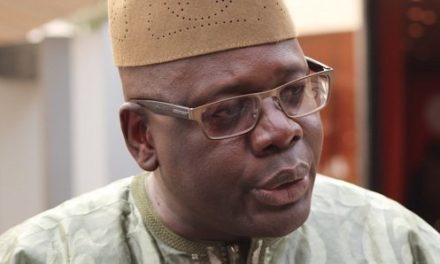 Sortie de Moustapha Diakhaté sur la loi d’habilitation: Me Djibril War demande son arrestation
