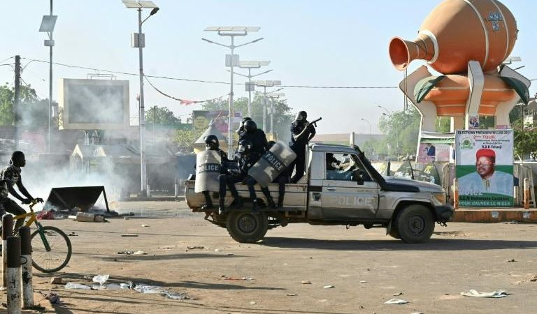 Vidéo: Manifestations: une commission d’enquête sera mise en place, SIdiki Kaba