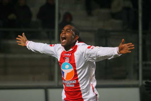 FOOTBALL: L’ancien joueur d’Ajaccio Lucas Pereira décède du Covid-19