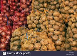 Economie Tabaski : Oignon et pomme de terre en quantité suffisantE dans le marché !