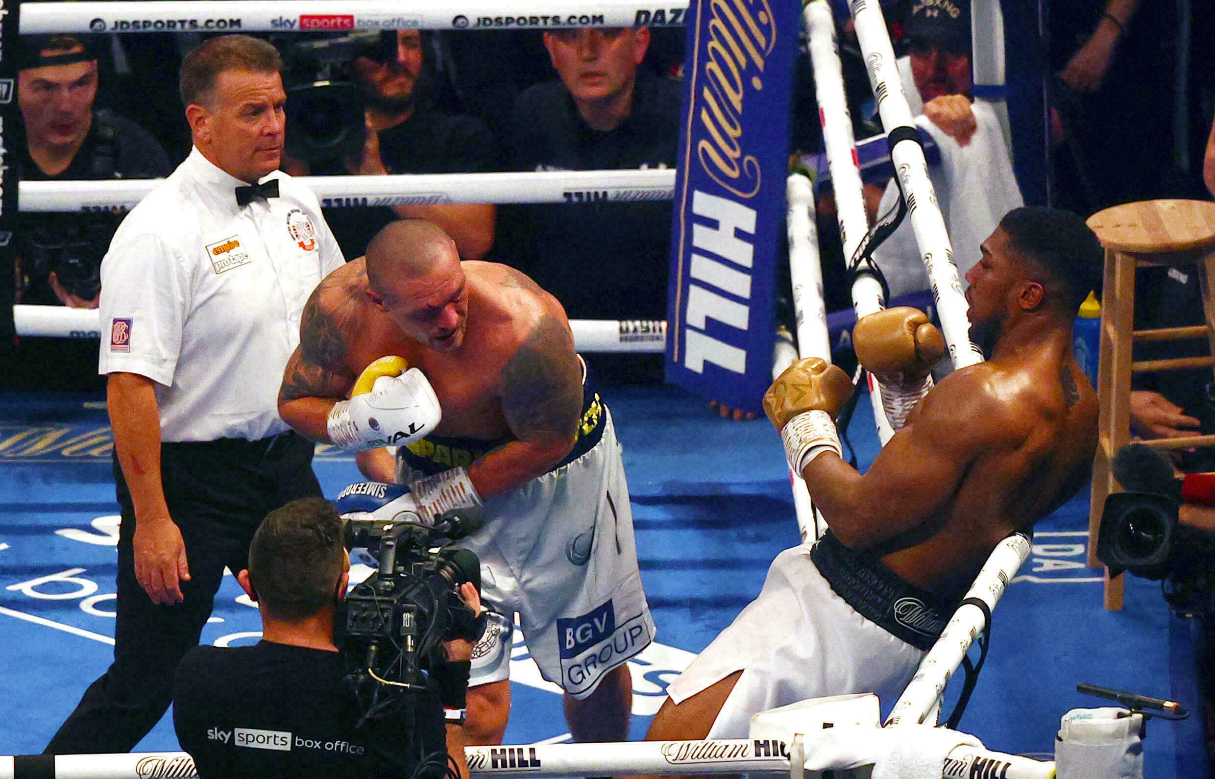 Boxe: Anthony Joshua défait par l’ukrainien Oleksandr Usyk
