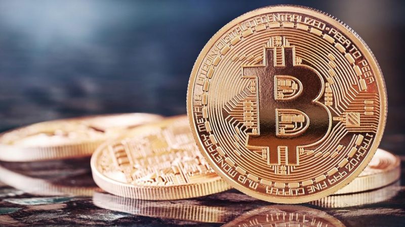 Cryptomonnaie : le Bitcoin explose mais les obstacles se dressent
