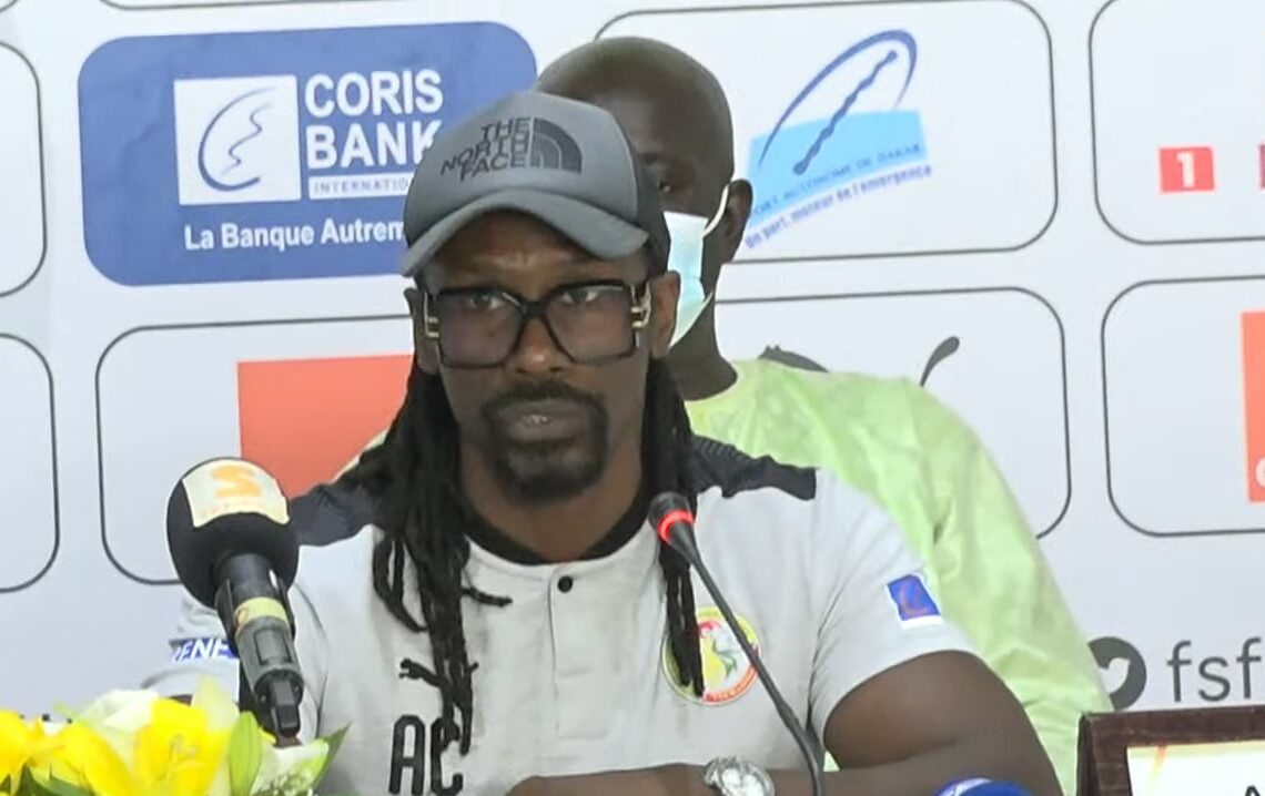 Football : Aliou Cissé communique sa liste de 23 avec Bouna Sarr