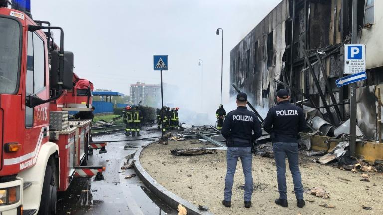 Milan: huit personnes perdent la vie dans un crash d’avion