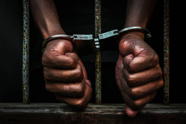 Fait divers :  un élève de 4ème condamné pour détention de 4 cornets de chanvre indien