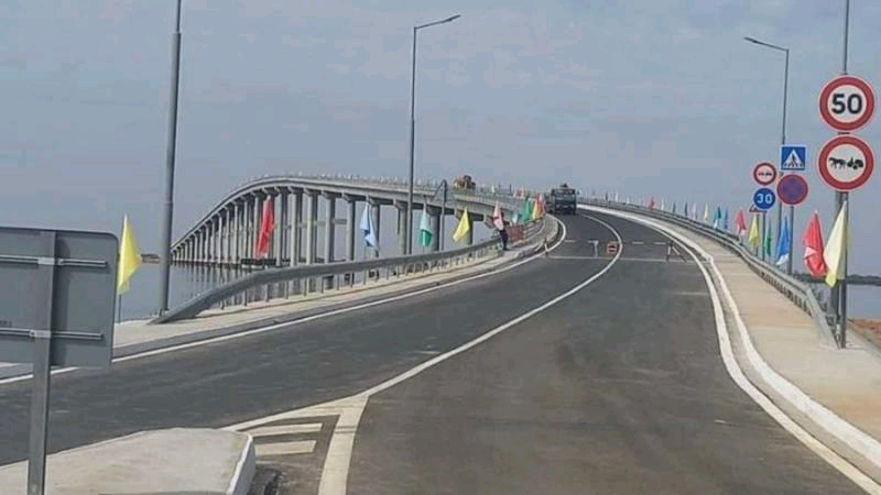 Politique : le président de la République inaugure le pont de Foundiougne