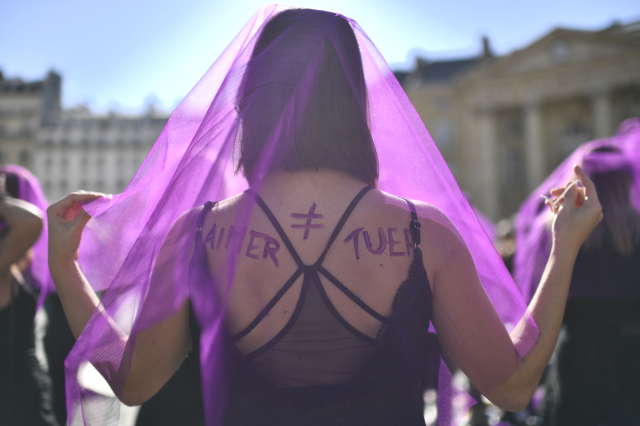 Féminicides : 118 femmes tuées en 2022 en France, chiffre quasi stable par rapport à 2021